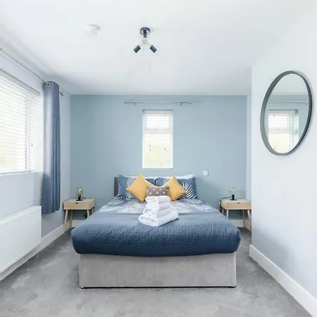 Beautiful Modern In 5 Min Walk To Town Dingle