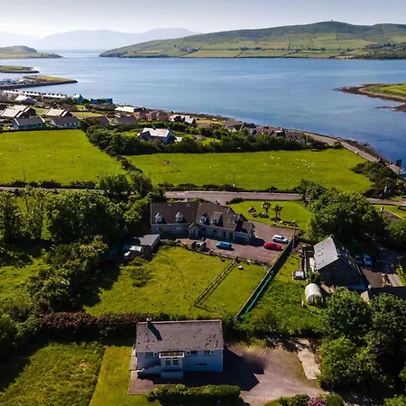 Beautiful Modern In 5 Min Walk To Town Dingle