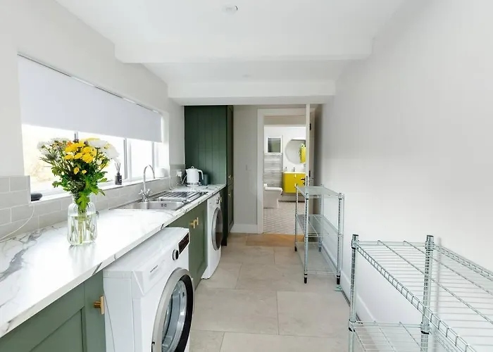 Dom wakacyjny Beautiful Modern In 5 Min Walk To Town *