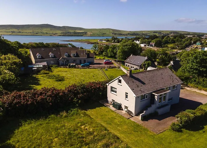 Beautiful Modern In 5 Min Walk To Town Dingle