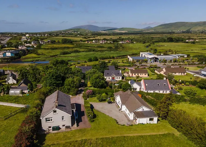 Beautiful Modern In 5 Min Walk To Town *