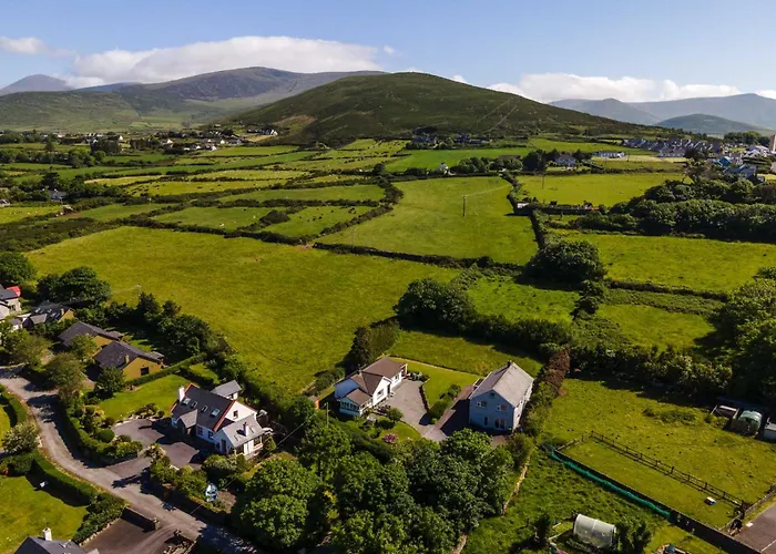 Beautiful Modern In 5 Min Walk To Town